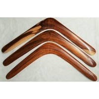 Comeback hunting "killer, kylie" Aboriginal boomerang, black wattle timber. Collector's item.  Comeback hunting "killer, kylie" Aboriginal boomerang, black wattle timber. Collector's item.